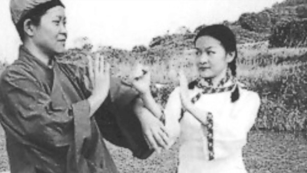 Ng Mui et son disciple Yim Wing Chun